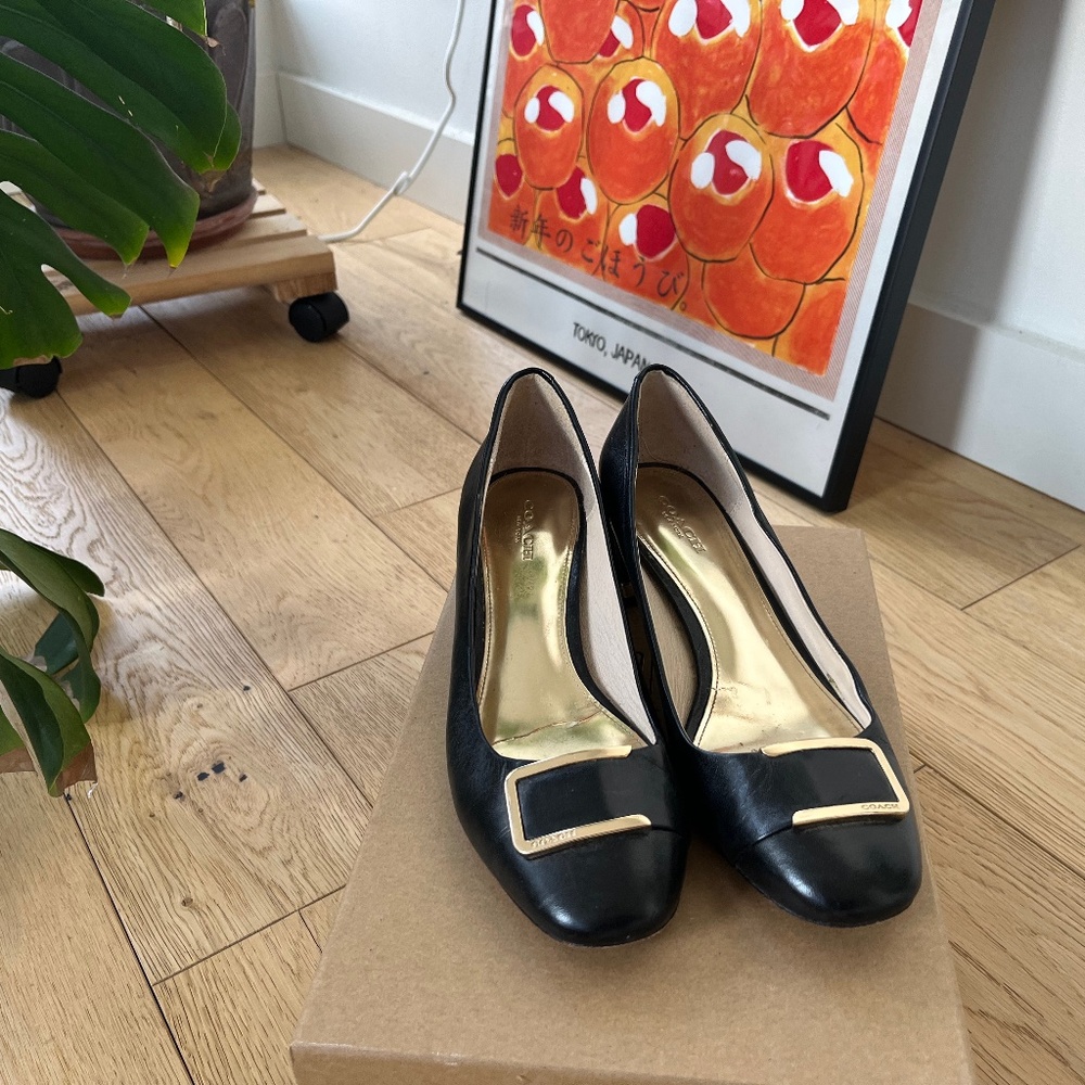 Coach Vintage Style Black Isla Leather Pumps